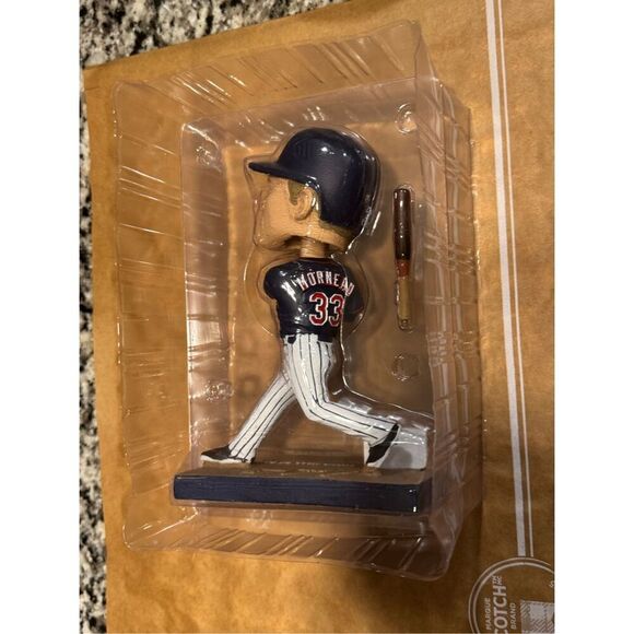 Justin Morneau 2020 Bobblehead Twins Hall of Fame - Picture 5 of 12
